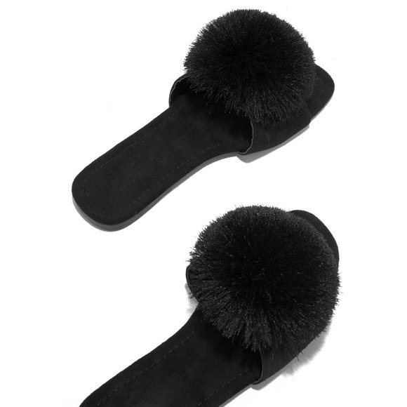 NEW🔥 Black Over-sized Fringe Pom Pom Slide Flat Sandal Flip Flops Open Toe - Picture 4 of 5